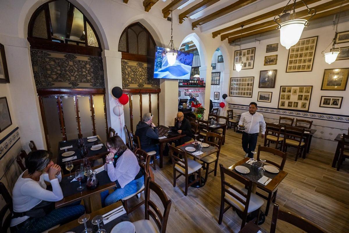 Interior del Pitarra, este viernes de reapertura.
