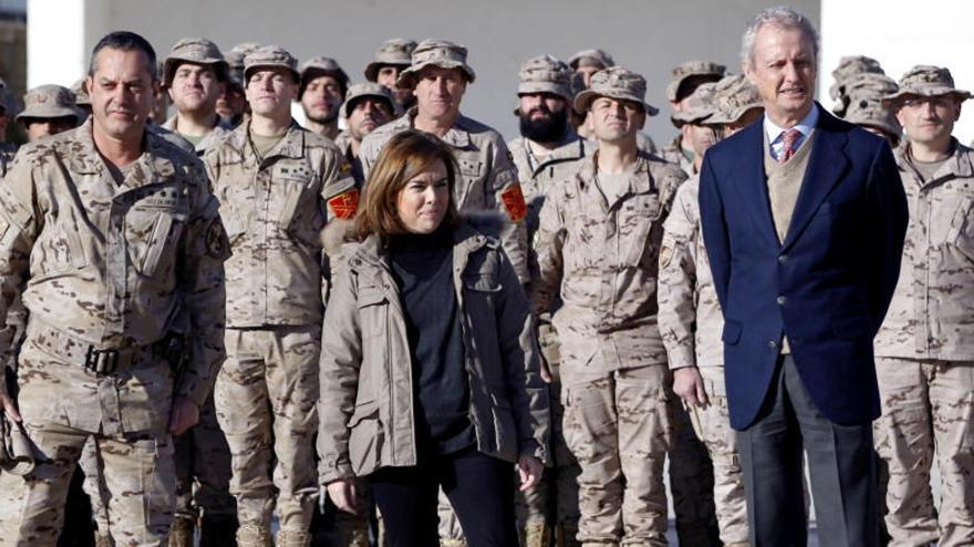 Santamaría y Morenés durante su visita a Herat.