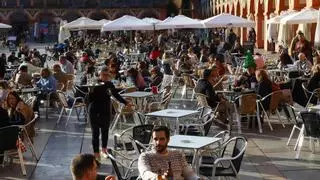 Urbanismo amplía un mes el plazo para solicitar licencia para veladores en Córdoba