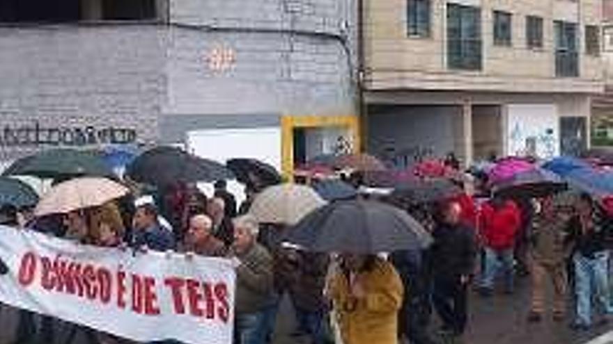 Participantes en la marcha.