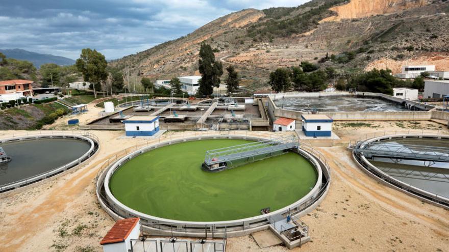 Benidorm reducirá la conductividad del agua en la EDAR para la agricultura