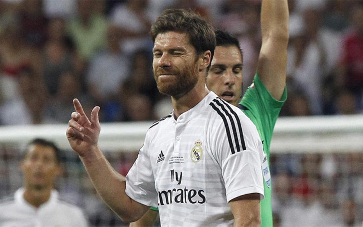 Xavi Alonso, en una foto de archivo de su etapa como jugador del Real Madrid