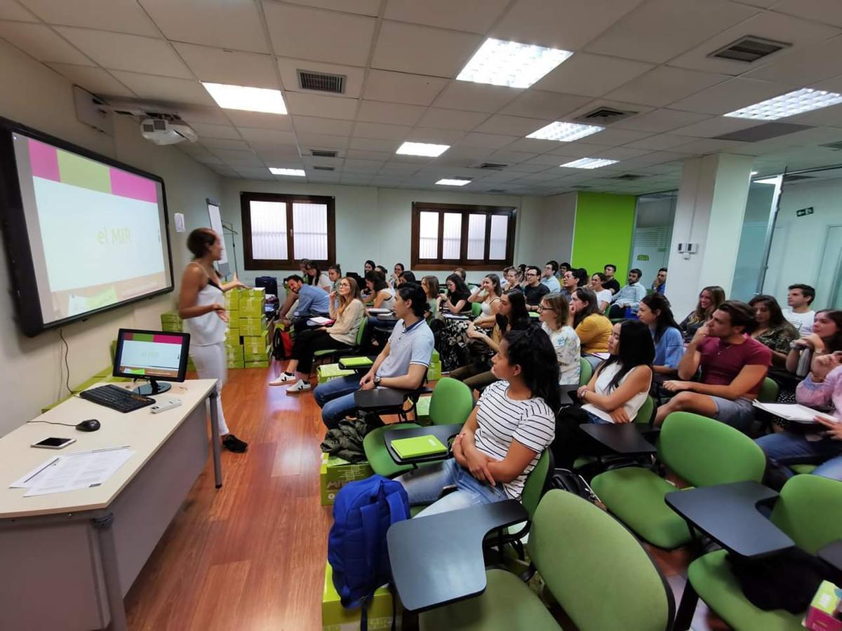Preparación del curso 2021 en la Academia AMIR en Madrid