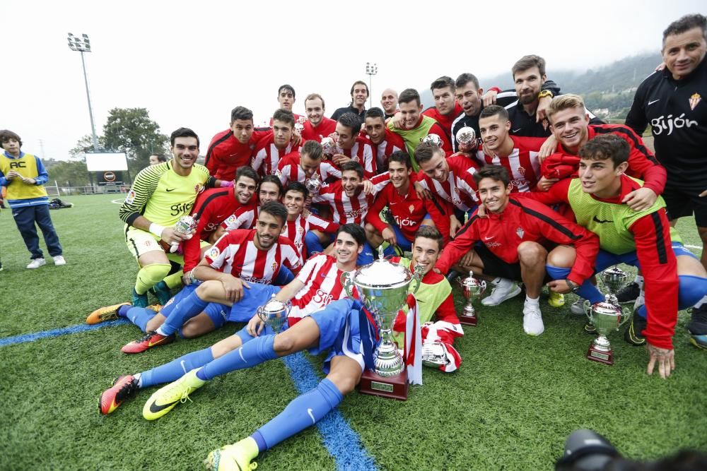 Final de la Copa Federación entre el Real Avilés y el Sporting B