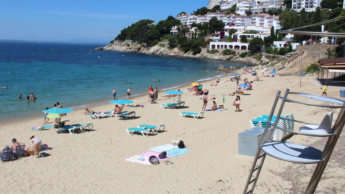 La platja de Canyelles Petites, aquest diumenge.