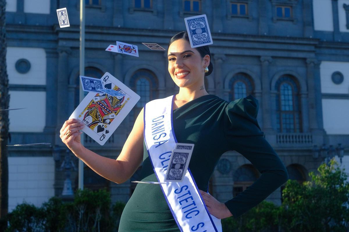 Ángeles Moreno, candidata a Reina del Carnaval de Las Palmas de Gran Canaria.