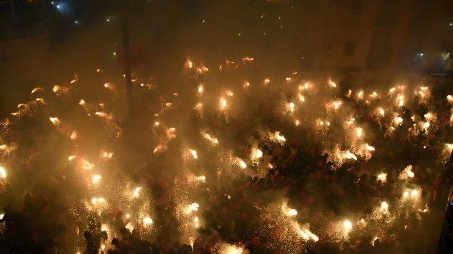 Salt de plens a la plaça de Sant Pere, el darrer Corpus