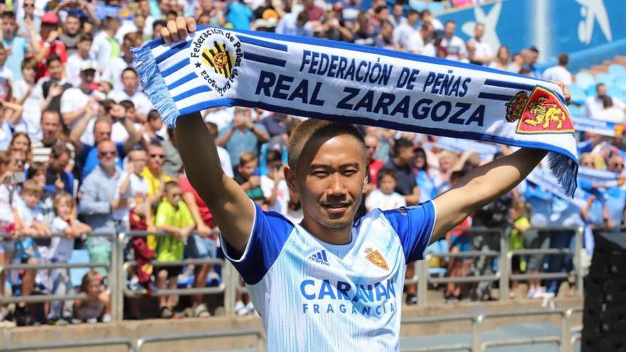 Kagawa, el día de su presentación con el Real Zaragoza