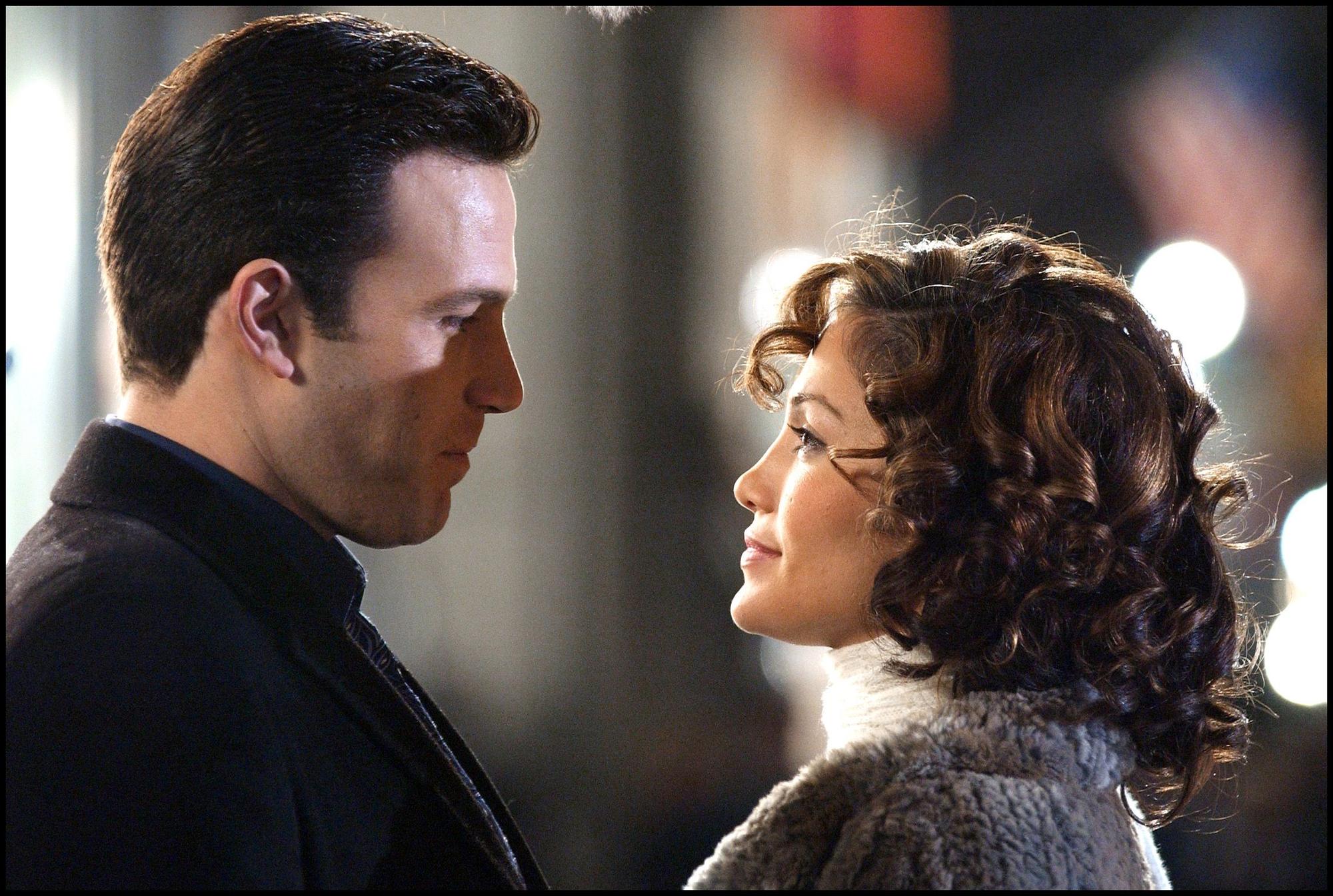 Ben Affleck y Jennifer López durante el rodaje de la película 'Jersey Girl' en 2002