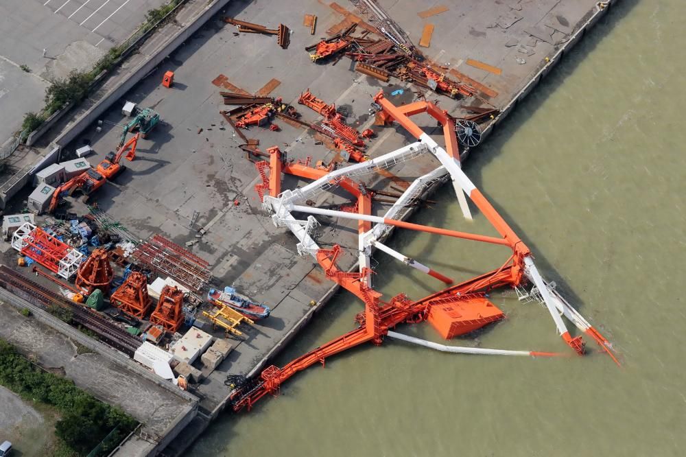 Devastación provocada por el tifón Jebi en Japón