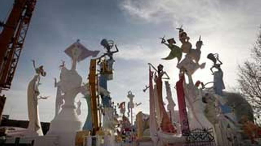 Las fallas dan un &#039;respiro&#039; a la economía de los municipios