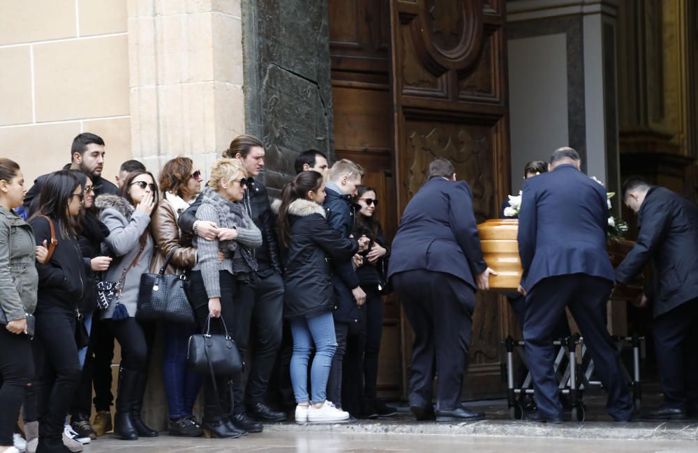 Funeral por la joven fallecida en Benicàssim