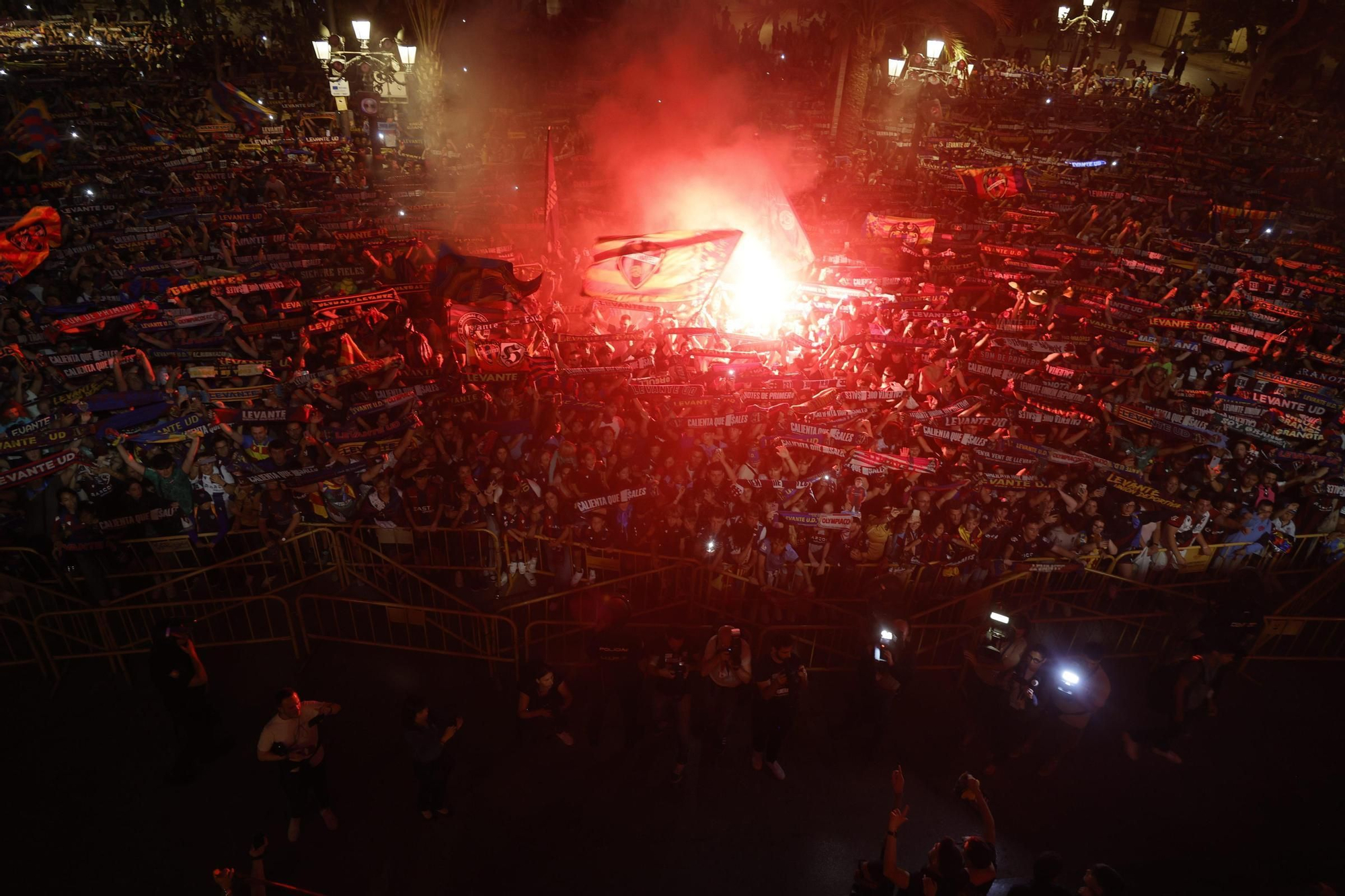 La celebración del ascenso del Levante UD, en imágenes