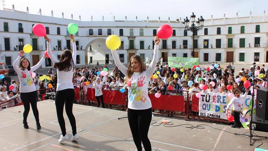 Uno de cada tres alumnos se beneficia de la red ‘Escuela: Espacio de Paz’