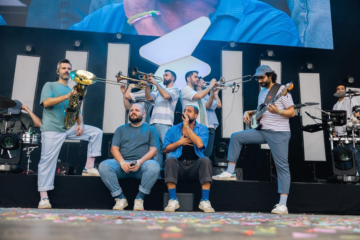 La Fúmiga ompli de famílies el Festivernet de Tavernes de la Valldigna La Fúmiga ompli de famílies el Festivernet de Tavernes de la Valldigna