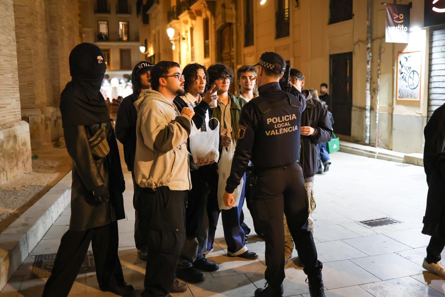 València se disfraza para celebrar Halloween