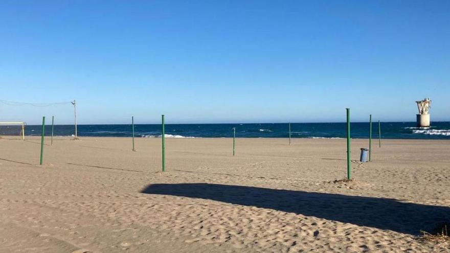 El Ayuntamiento de Marbella rectifica y dejará el voleyplaya en El Cable