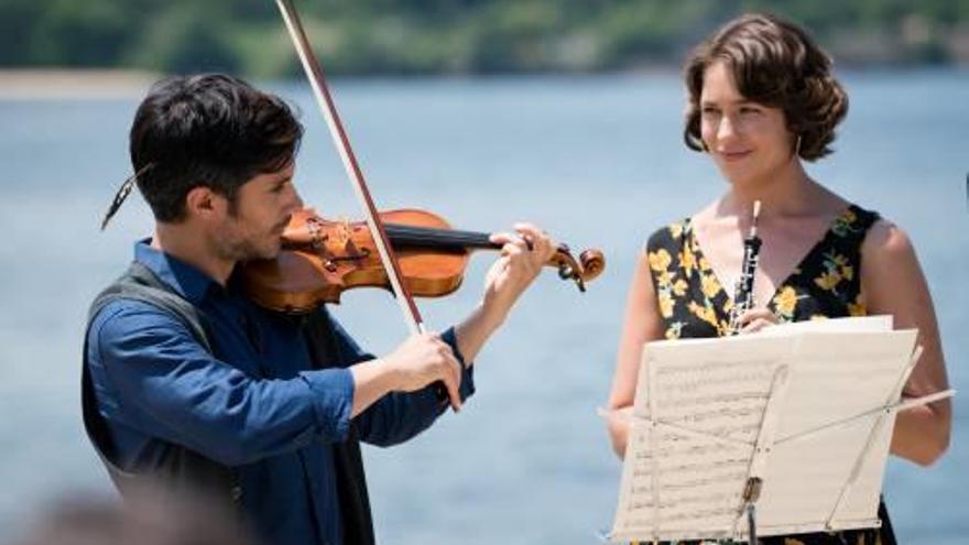 Hailey i Rodrigo, els dos protagonistes de «Mozart in the Jungle».