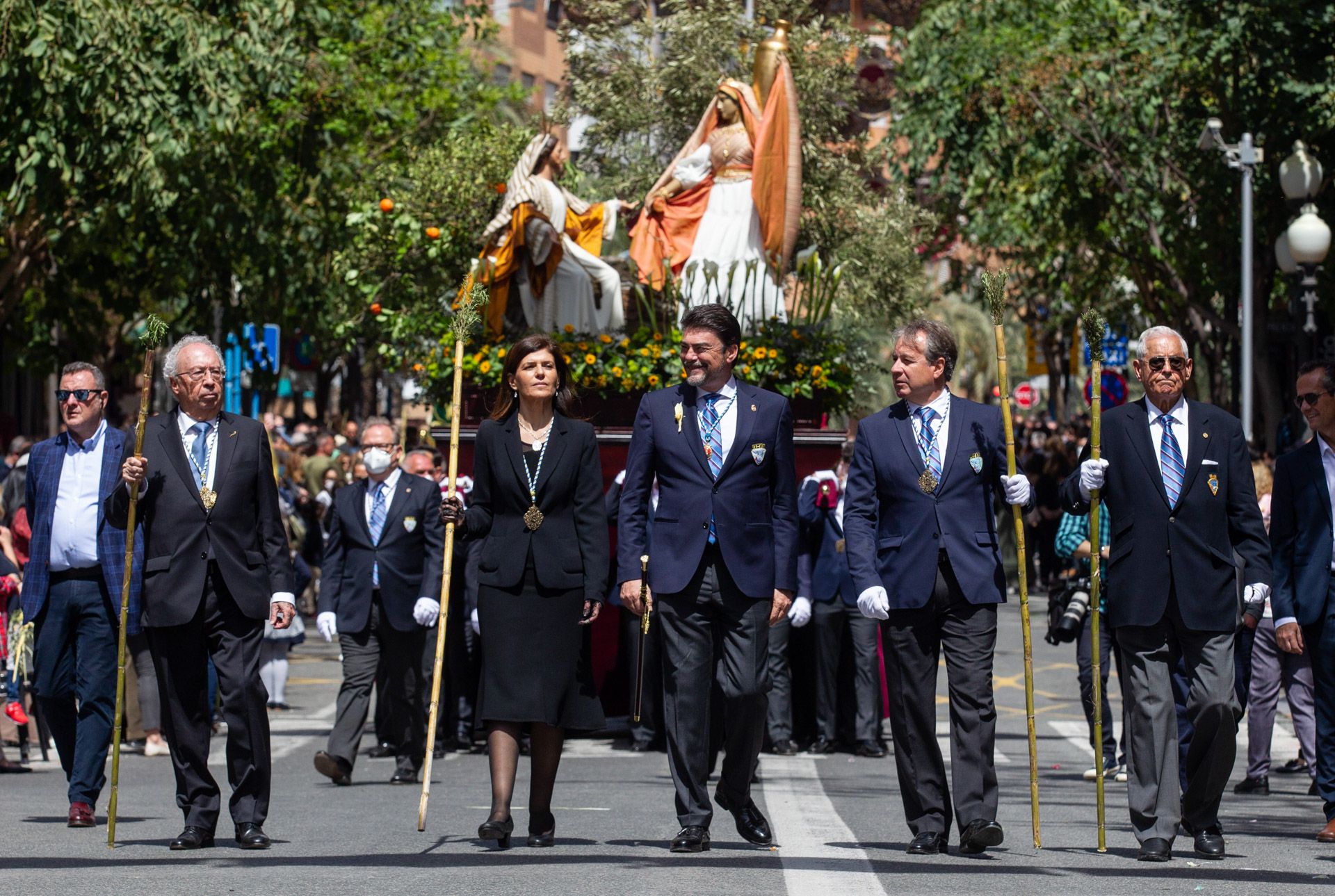 Jesús Triunfante, Oración en el huerto y La Verónica procesional en la mañana del Domingo de Ramos