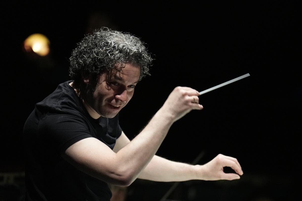 Dudamel dirige en España 'La flauta mágica' en el Liceu.