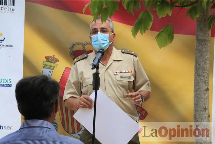 Acto y homenaje a los cuerpos de seguridad del estado en Licor 43