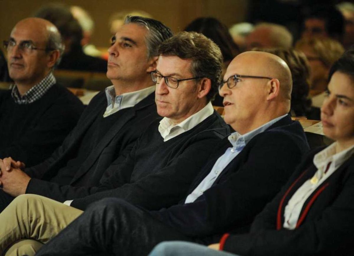 Feijóo: "Los alcaldes de Ourense tienen más experiencia que Iglesias, Sánchez o Rivera"