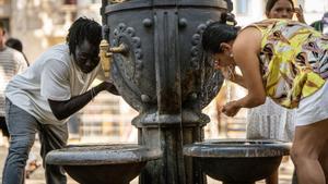 Màximes per sobre dels 35 graus a gairebé 500 localitats espanyoles