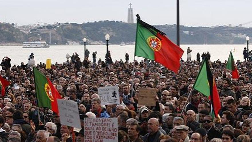 El himno de la revolución portuguesa contra la &#039;troika&#039;