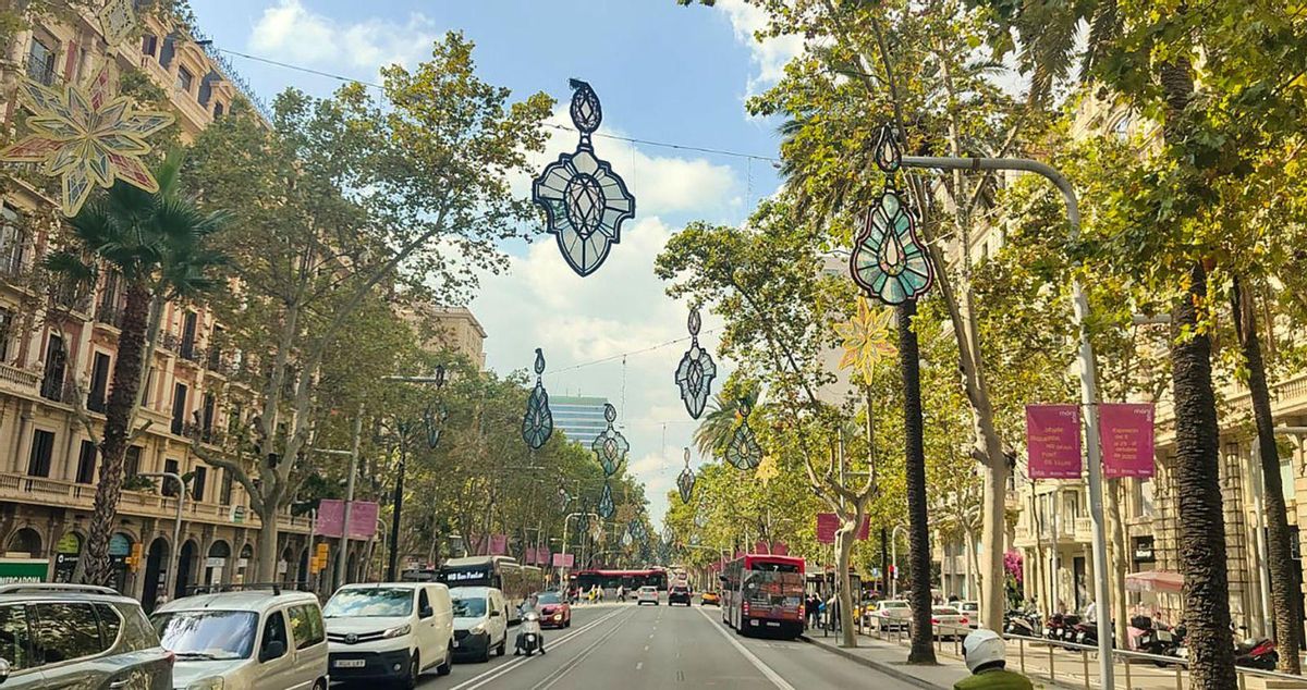 Llums de disseny per al Nadal a la Diagonal Llums de disseny per al Nadal a la Diagonal