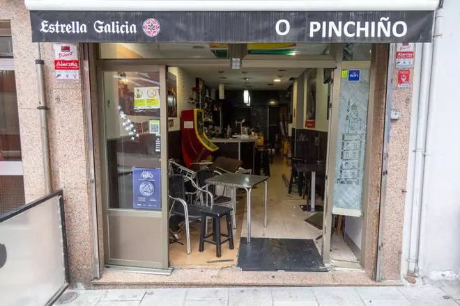 A juicio el hombre que empotró su coche contra un bar en Os Mallos, causó heridos y daños materiales y se dio a la fuga
