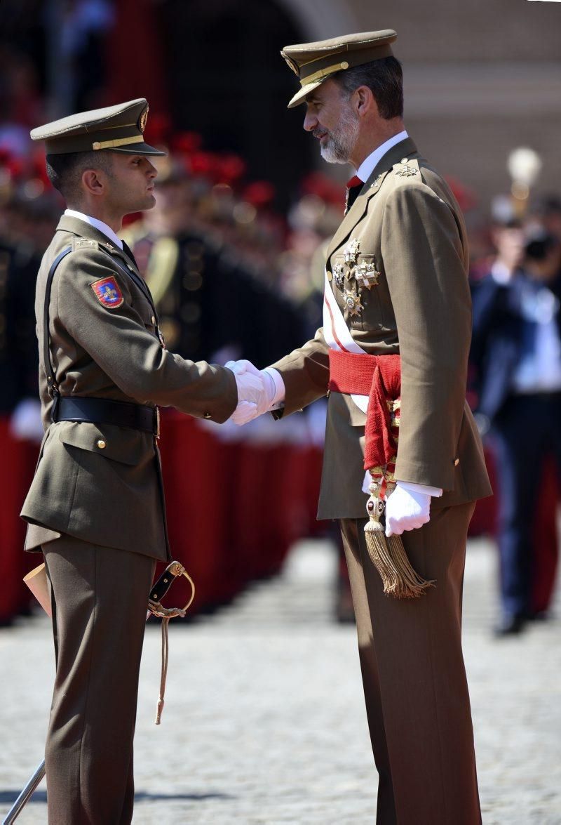 Visita de Felipe VI a la Academia General Militar de Zaragoza