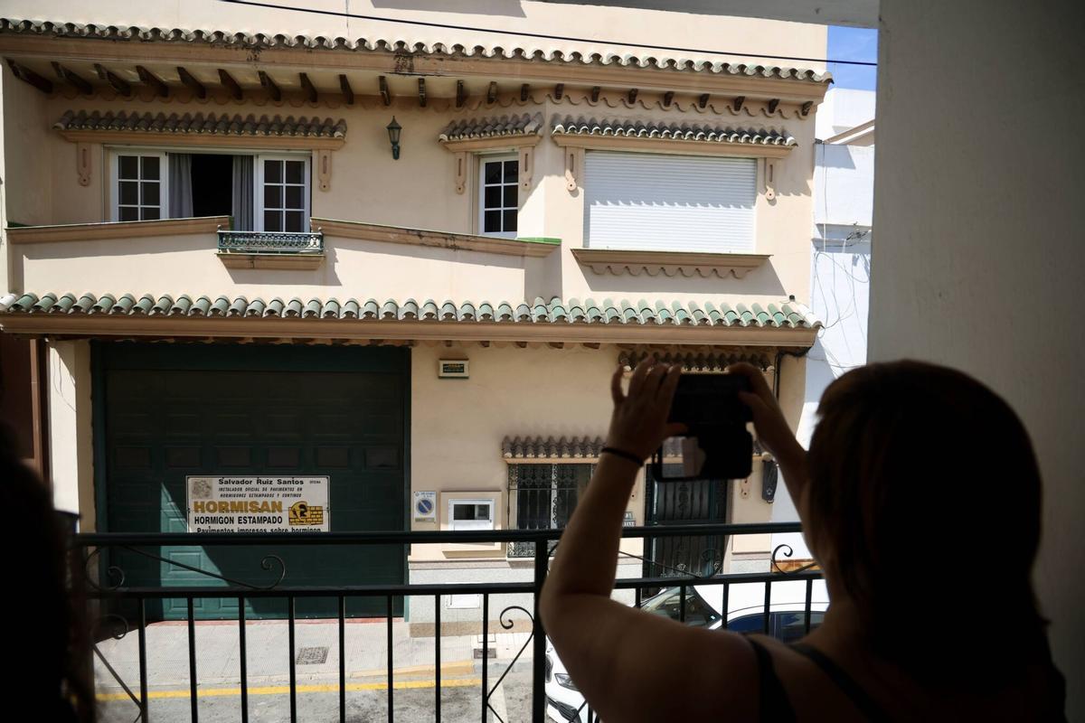 Casa en la que ha descubierto un asesinato en Las Lagunas de Mijas, tras hallar dos cuerpos madre e hija durante un incendio