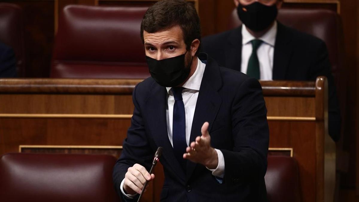 Casado acusa a Sánchez de filtrar las acusaciones de Bárcenas por la campaña catalana