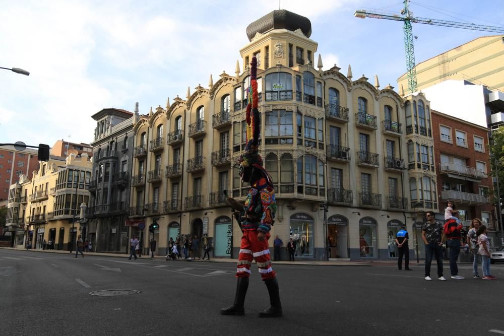 Desfile de mascaradas en Zamora