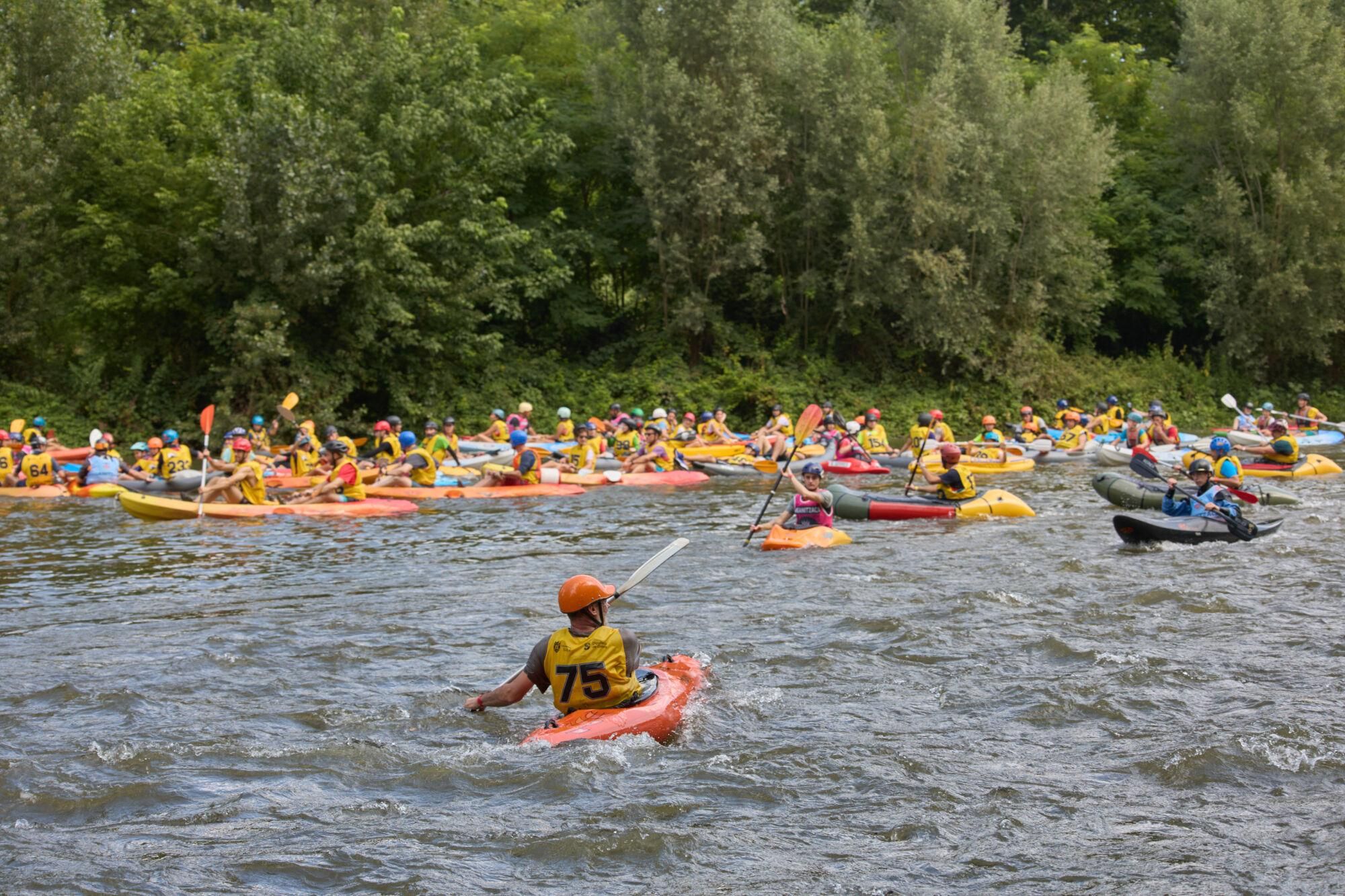 El descens en piragua al Ter, en imatges