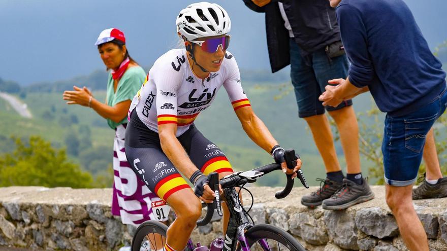 La mallorquina Mavi García, durante su participación en el Tour de Francia.