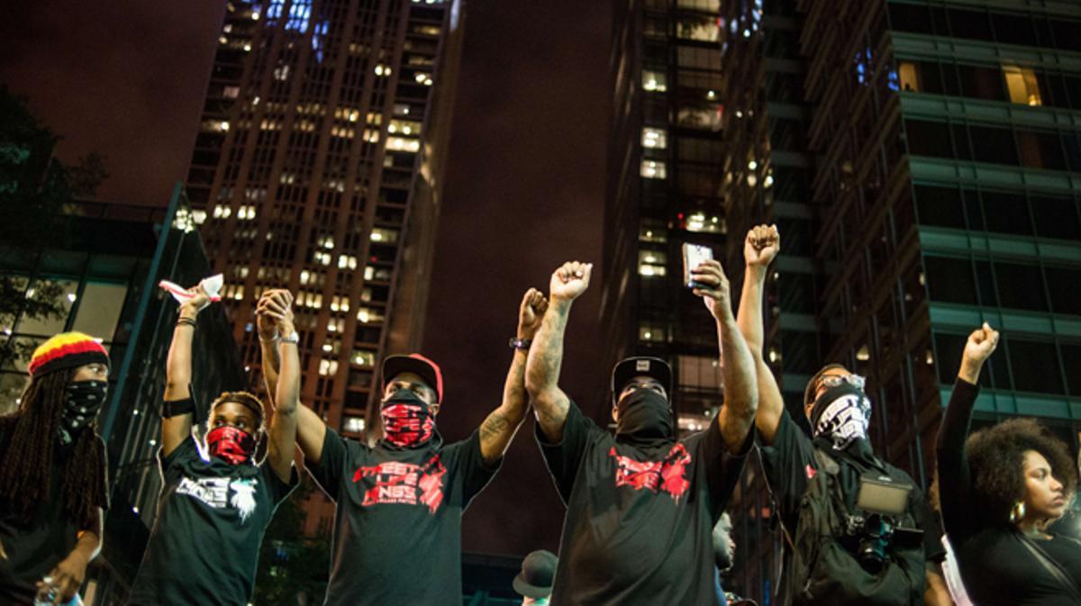  Tercera nit de protestes a Charlotte (EUA).