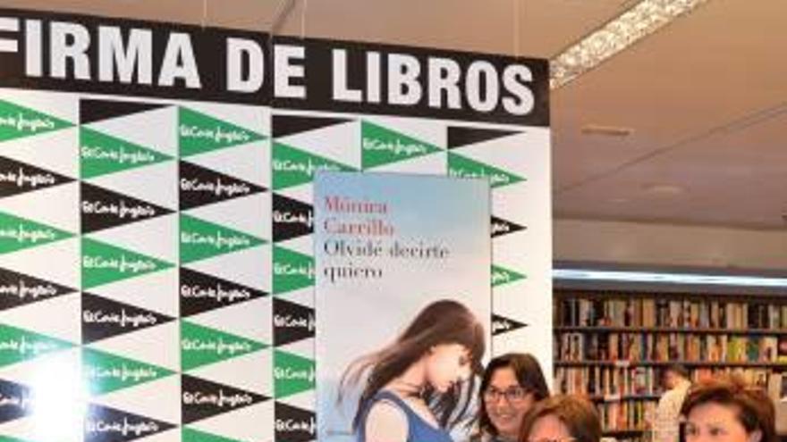 Nueva novela de Mónica Carrillo