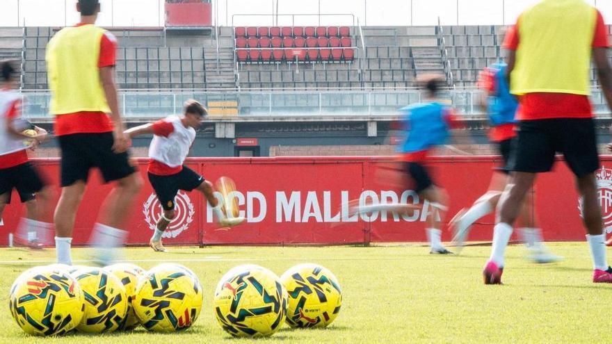 La Mutualidad crea un seguro temporal para los futbolistas a prueba en equipos de Baleares