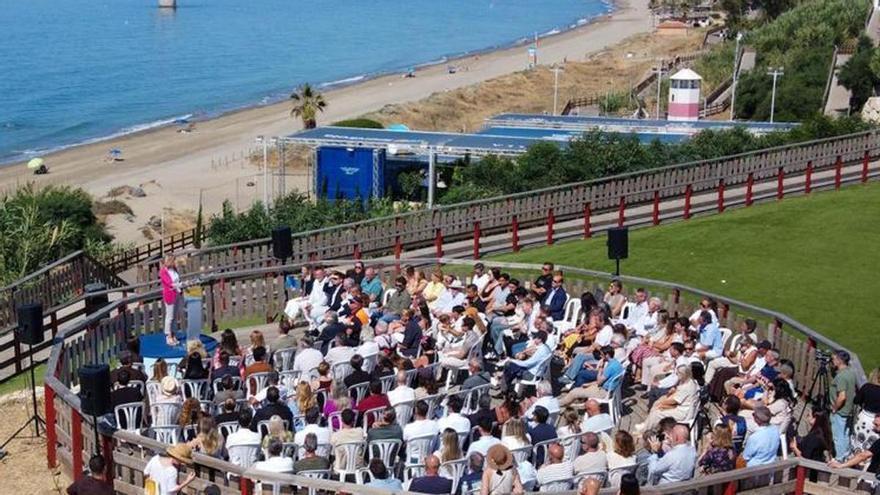 El Ayuntamiento de Marbella pone fin a la incertidumbre de los concesionarios de hamacas tras años de espera