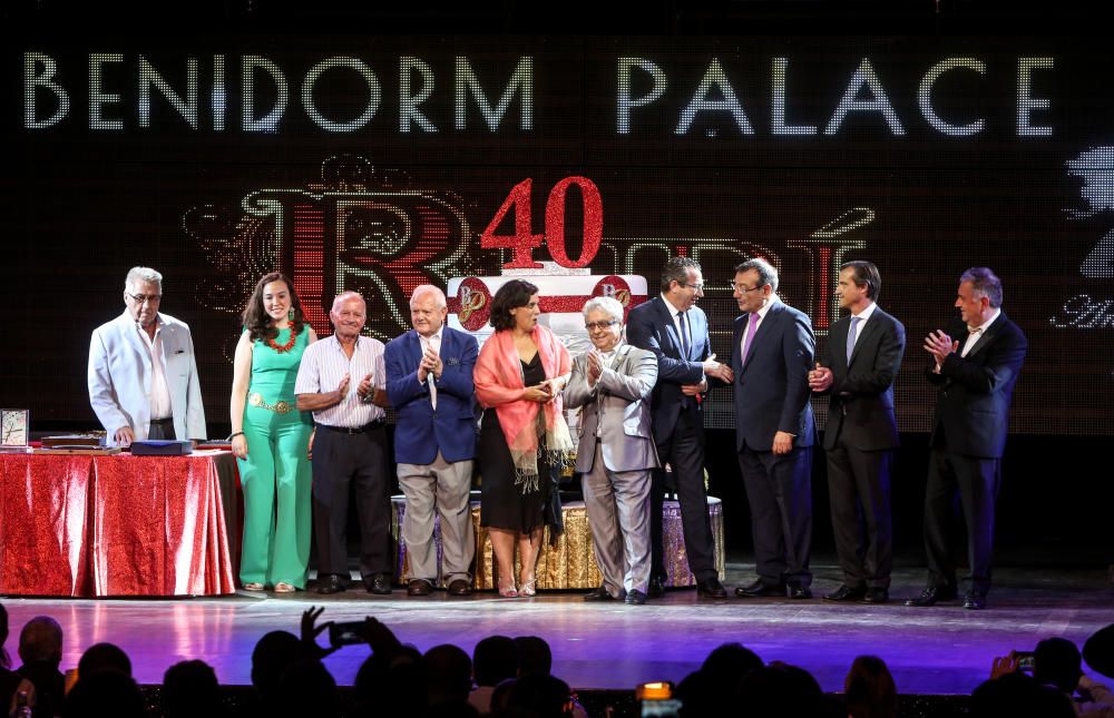 Puesta de largo para celebrar el 40 aniversario de la sala Benidorm Palace