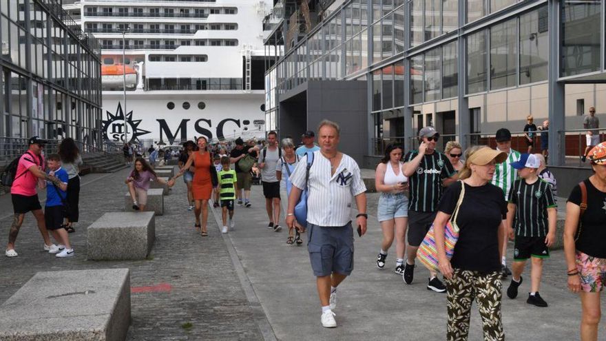 Hoteles, hostales, cruceros y viviendas turísticas niegan que exista saturación para aplicar el recargo