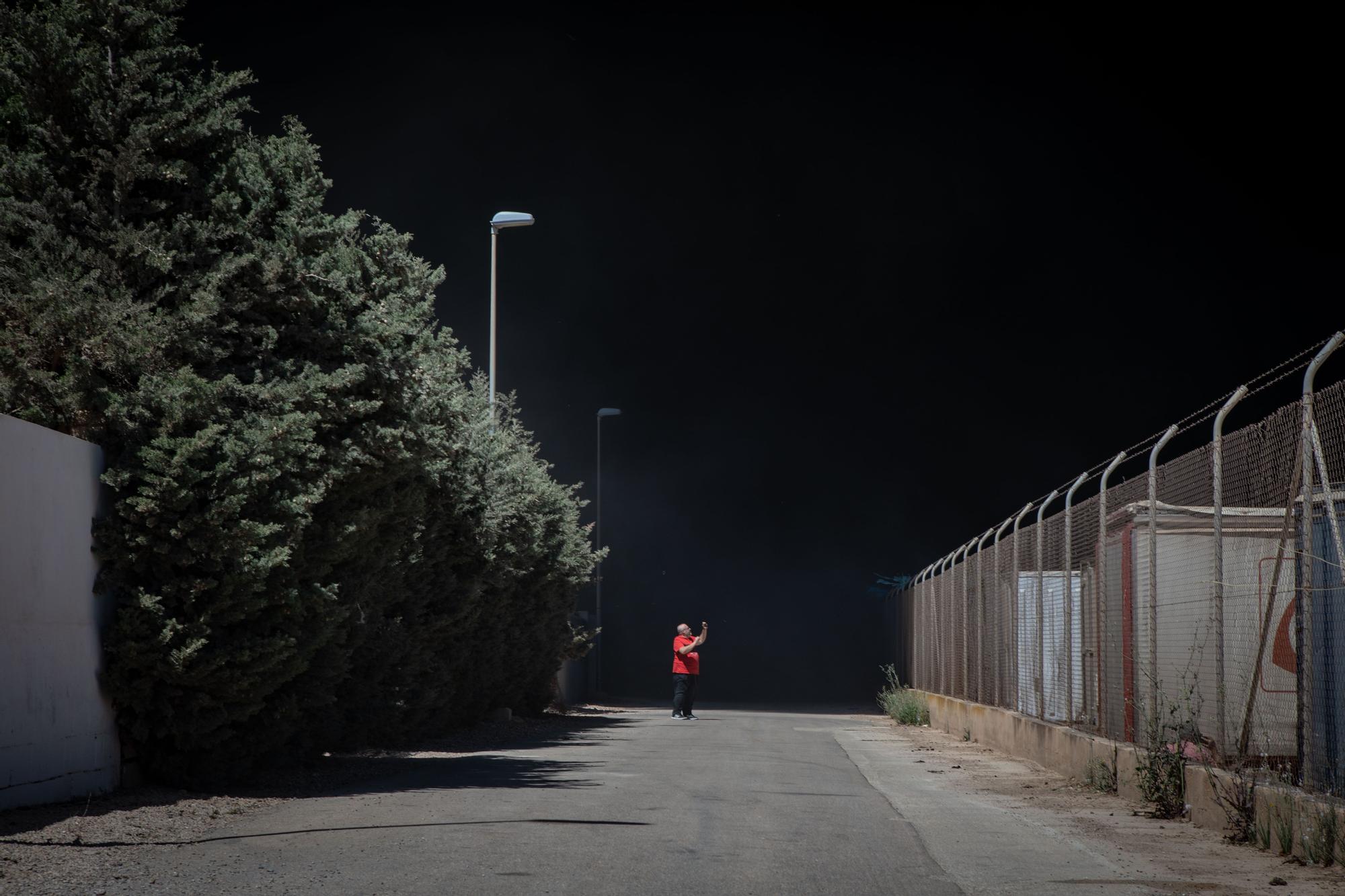 Las impactantes imágenes del incendio en una empresa de frutas de Fuente Álamo