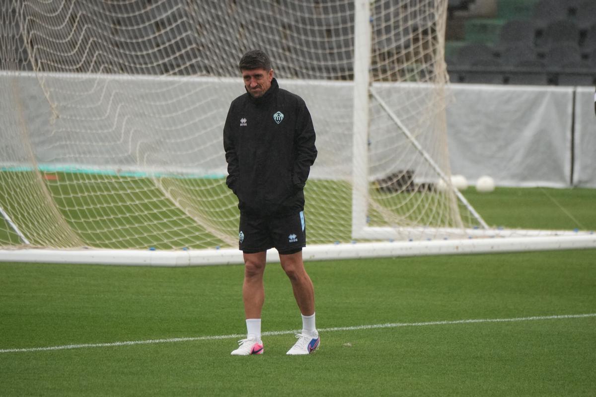CASTELLON. CD CASTELLÓN. Último entrenamiento antes del Castellón-Almería de play-off. ENEL ESTADIO SkyFi Castalia  entrenamiento DEL CDCS.