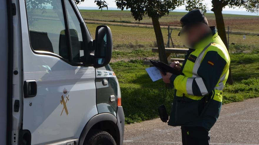 Un conductor, investigado por circular sin carné en Toro y bajo los efectos de las drogas