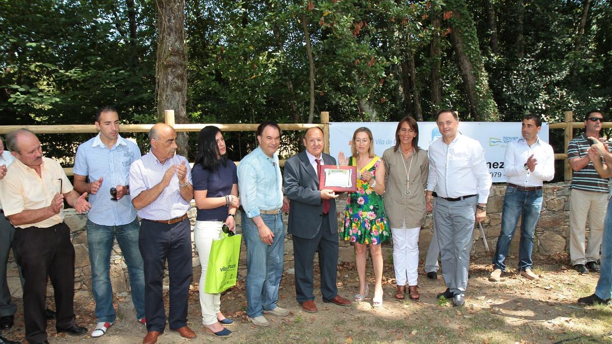 Ismael Martínez, junto a la exministra Ana Pastor, en un homenaje en A Carixa en 2011, cuando dejó la política.