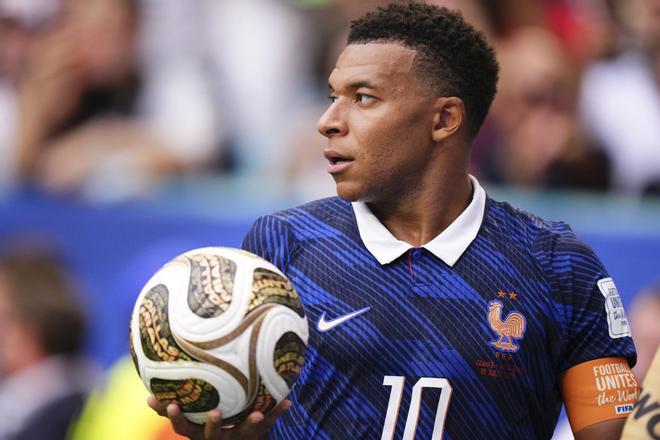 Carta de Mbappé sobre el Mundial: "Seguirá doliendo durante un tiempo"