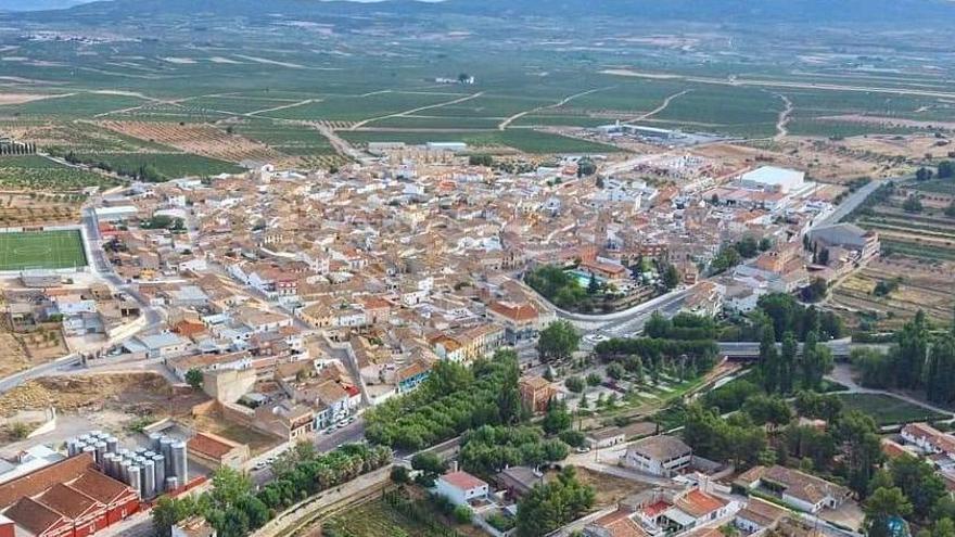 La Generalitat cede el edificio de la escuela de música a Caudete de las Fuentes