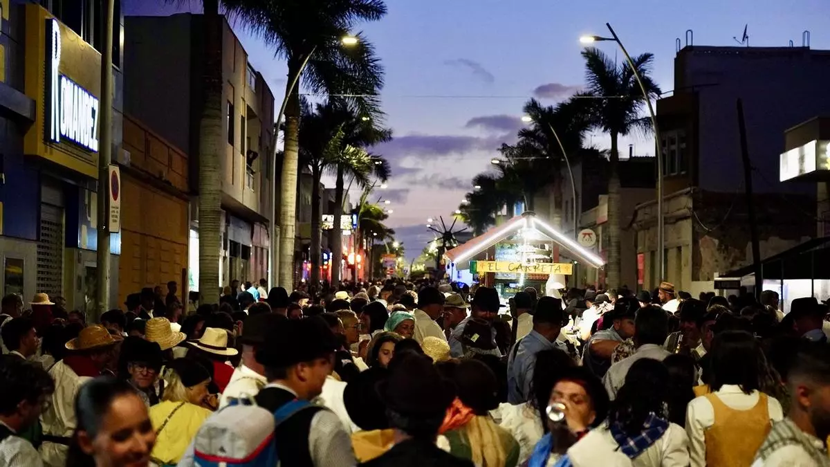 La romería de San Rafael gana a la UD
