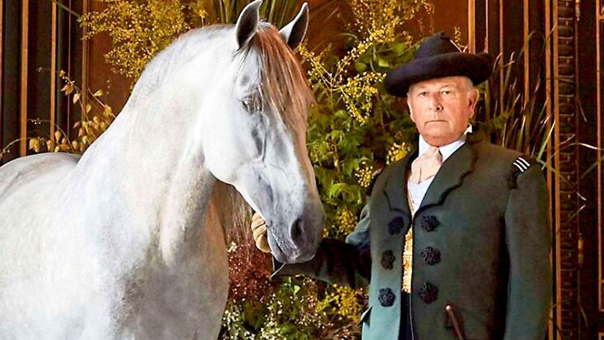 Álvaro Domecq en la Real Escuela de Arte Ecuestre.